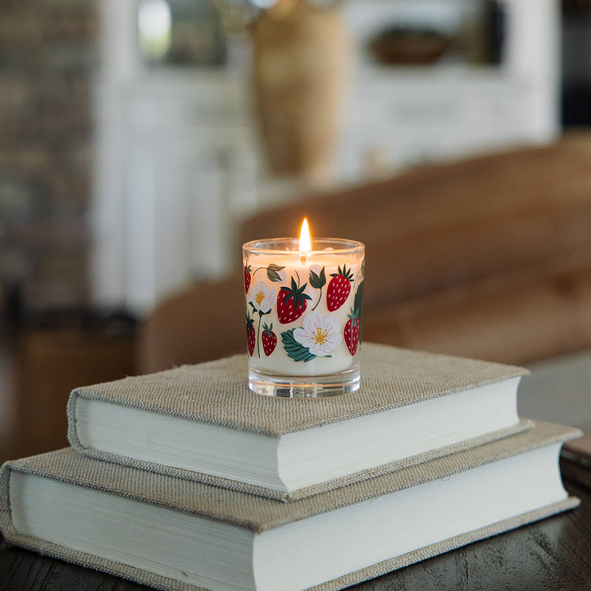 Paper Farm Press - Wholesale Jar/Filled Candle - Strawberry Patch Scented Soy Hand-Poured Candle3