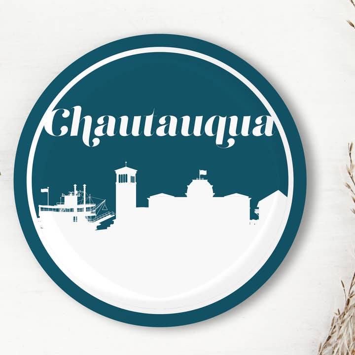 Sottobicchiere retrò con skyline Chautauqua NY | Diversi colori per la vendita all'ingrosso da parte di Paperfinch Design