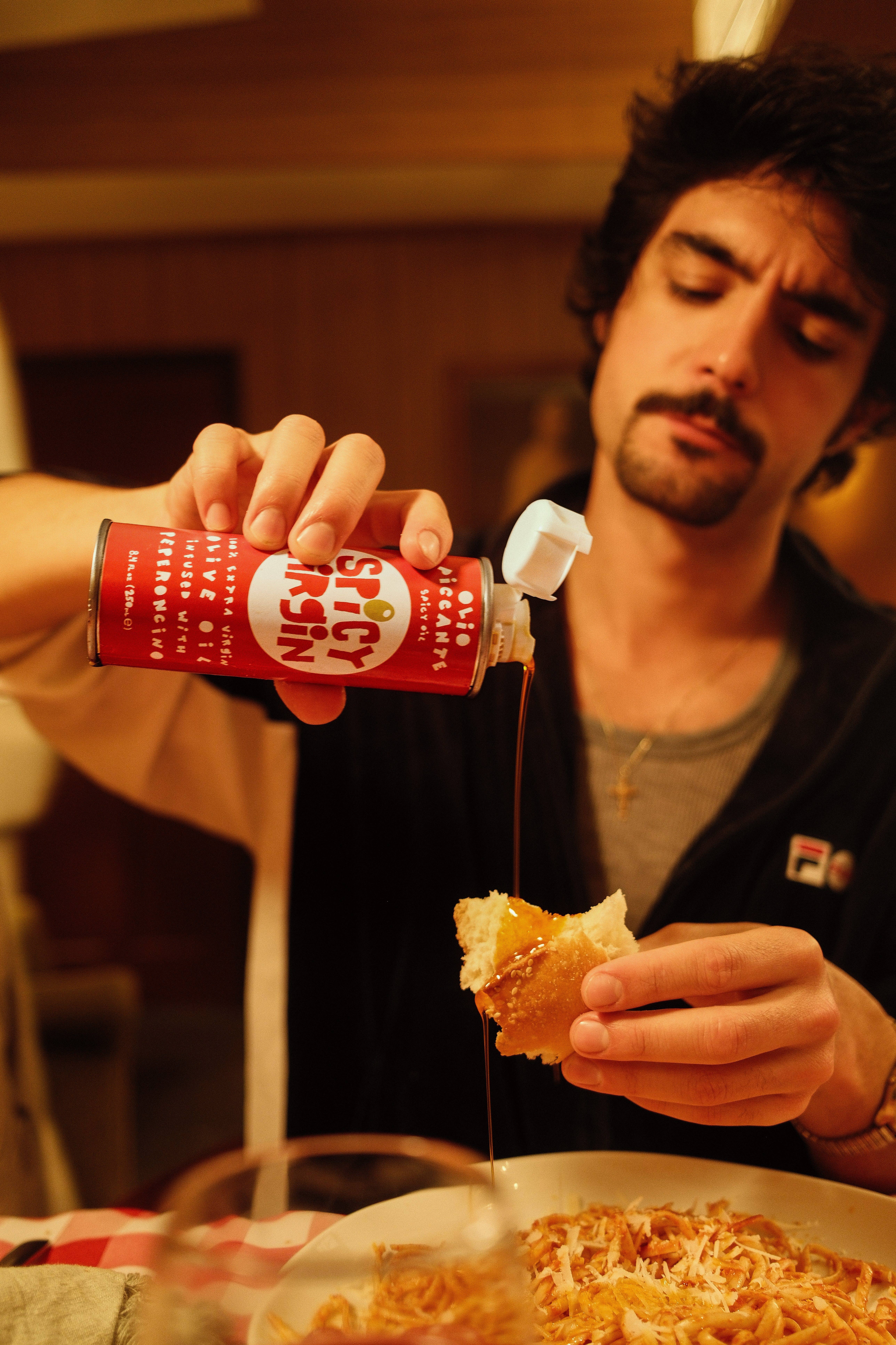 Casa Virgin - Vente Huile d'olive - Spicy Virgin - (Olio Piccante) Huile d'Olive Italienne Épicée2