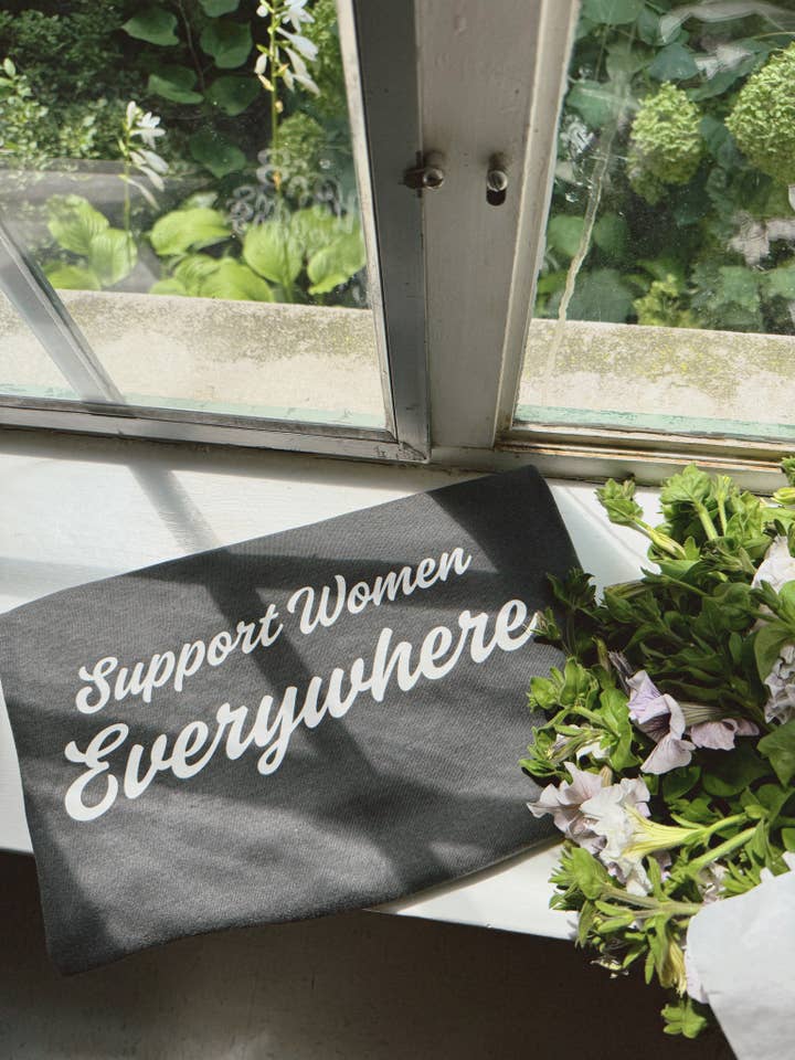 Support Women Everywhere Tee for wholesale by Maneki