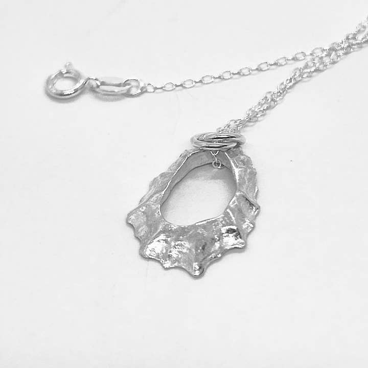 the ticketyboo coo - Wholesale Pendant/Charm Necklace - Silver Open Limpet Shell Necklace - Isle of Colonsay