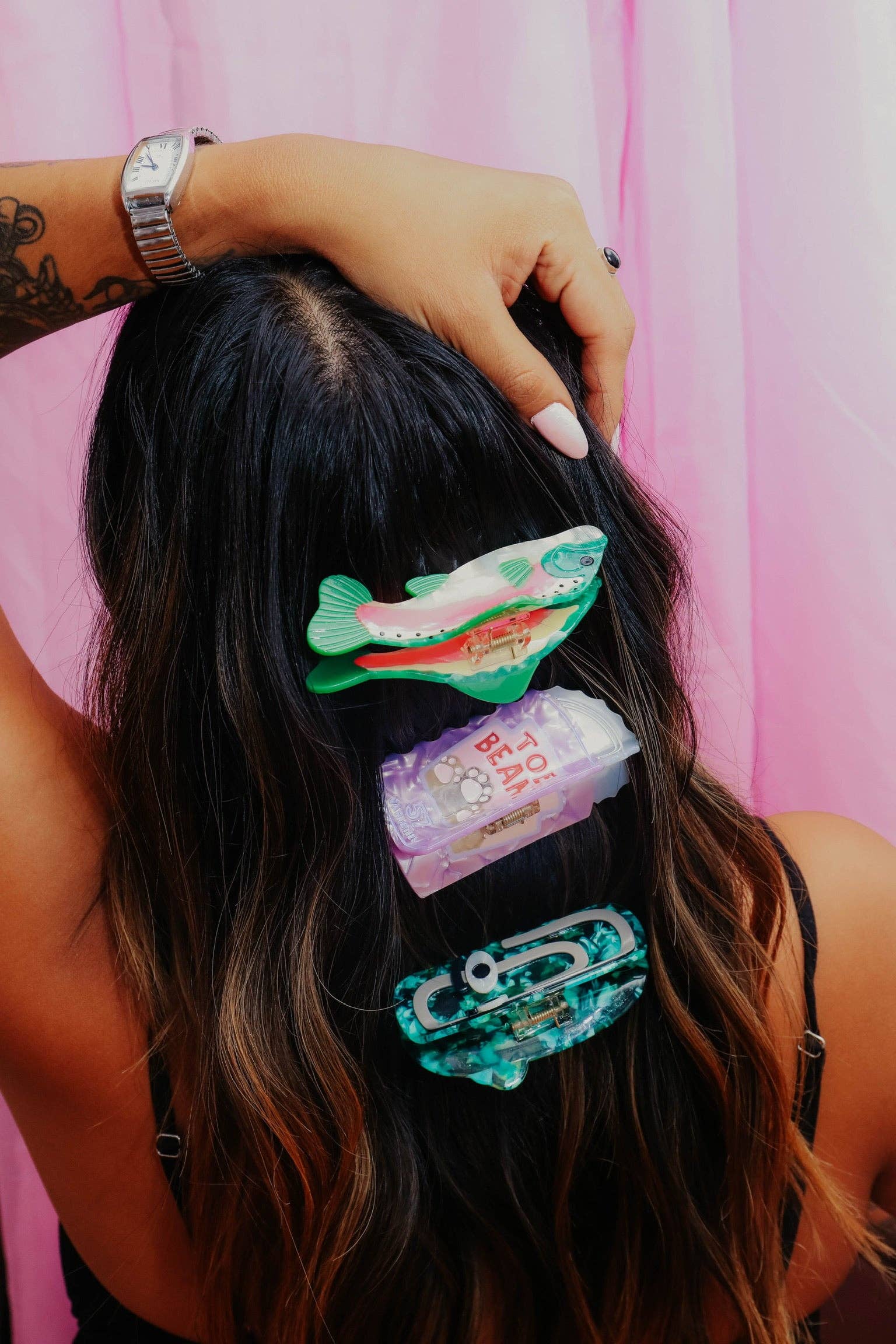 The Peach Fuzz - Wholesale Hair Accessories Set - Women's - Rainbow Trout Hair Claw5