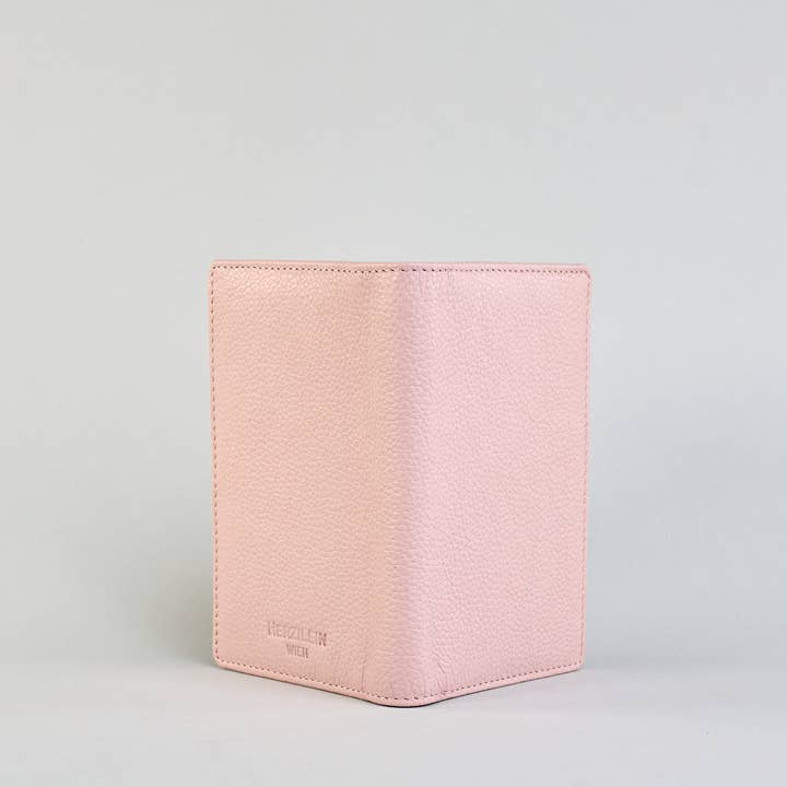 Herzilein-Wien GmbH - Wholesale Passport Case - Women's - Passhülle Leder 48