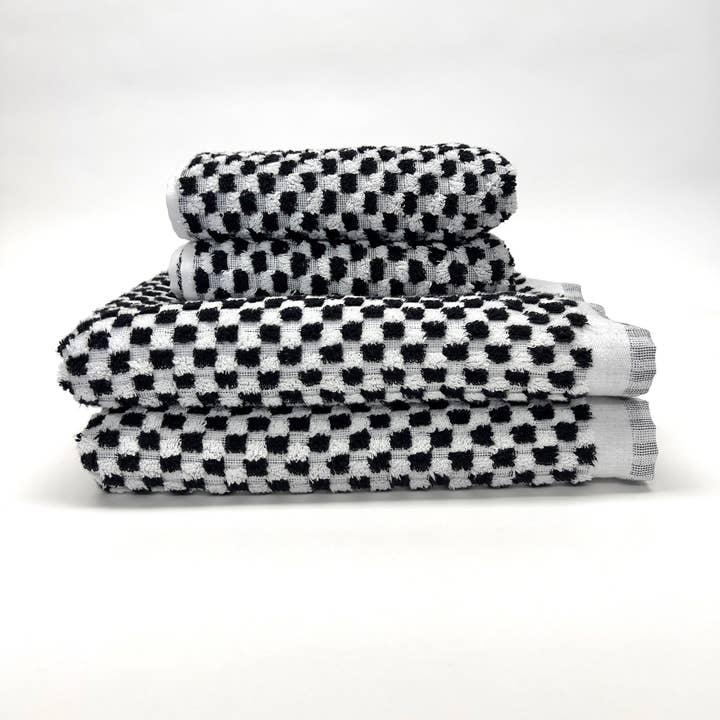 The Loomia - Wholesale Bath Towel - Ruth Dots Turkish Bath Towel With Finished Edge1