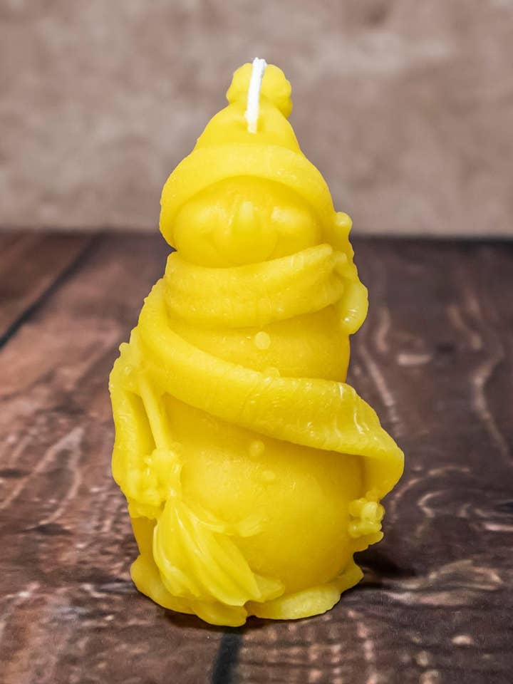 Jack Frost Snowman Candle for wholesale by Beelite Candles