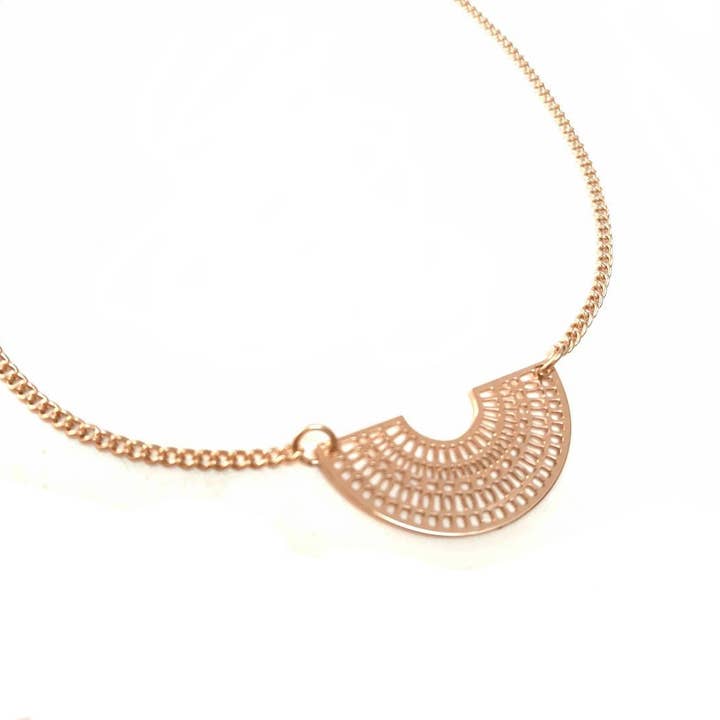 JUL ET FIL - Wholesale Pendant/Charm Necklace - Fine gold plated filigree half moon art deco necklace1