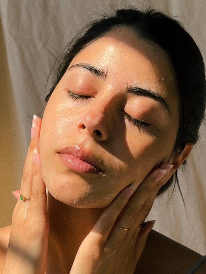 Sweet Fantasy Anti-Aging Face Wash for wholesale by Olea Herbals