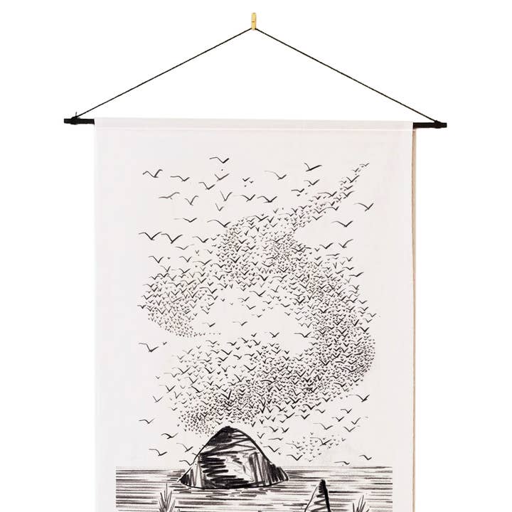 Tenture murale Murmuration/Tapisserie textile pour la vente par Aimee Mac Illustration / Stationery & Prints