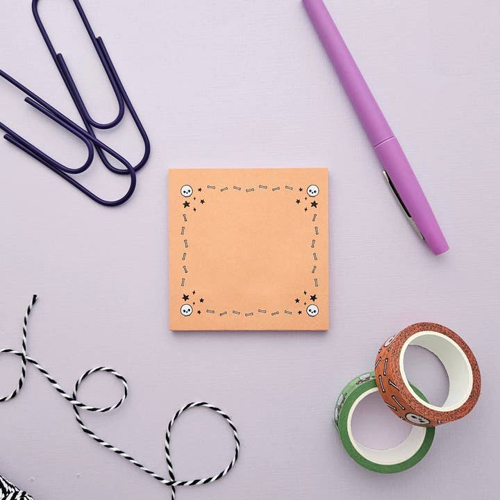 Notes autocollantes Skull and Bones pour la vente par These Things