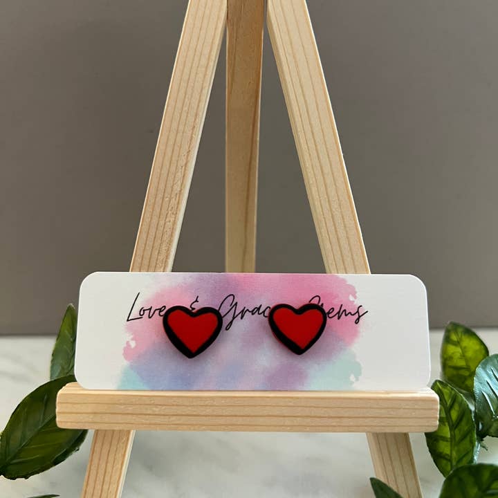 Heart Stud Øreringe for engroshandel hos Love & Grace Gems LLC