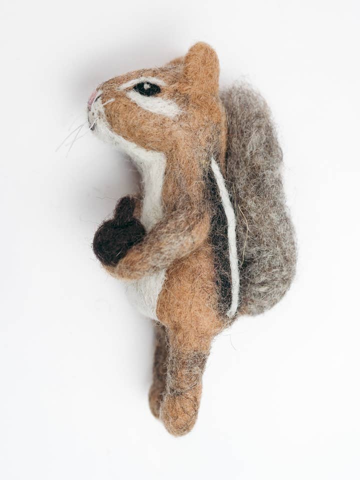 Chipmunk Finger Puppet for engroshandel hos Silk Road Bazaar