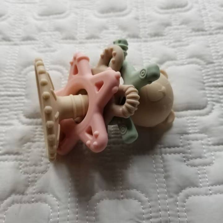 D & C TOYS - Wholesale Handheld Rattle - Baby - Bear Rattle Silicone Baby Stacking Toy1