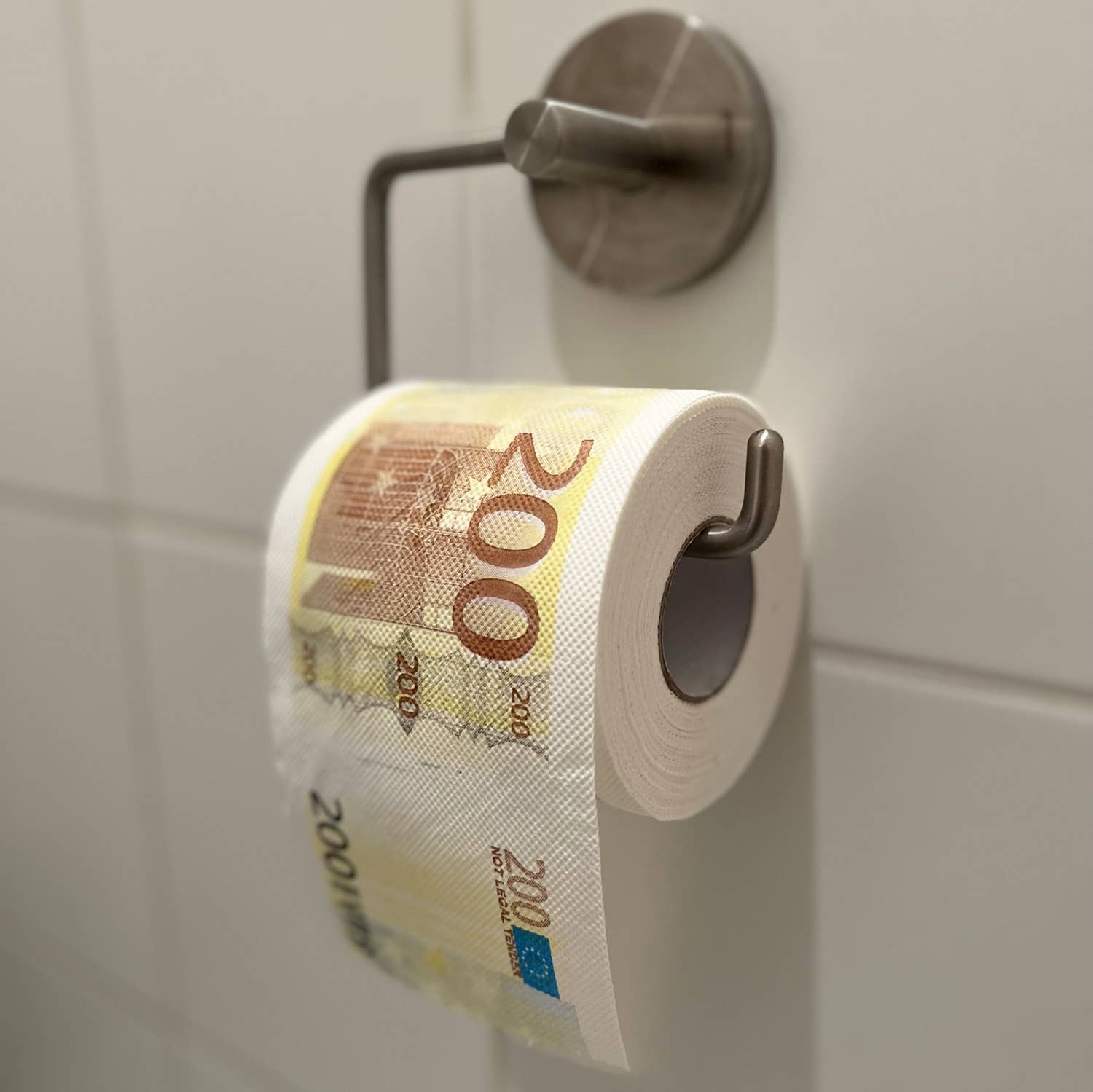 Mad Monkey GmbH - Wholesale Toilet Paper - Mad Monkey - toilet paper 200 euros4