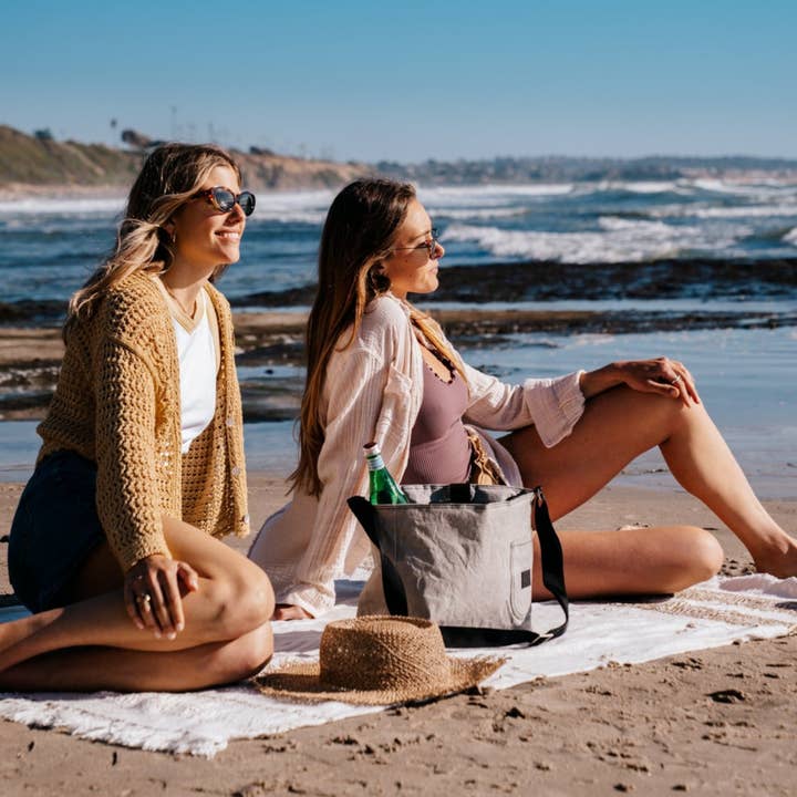 Out of the Woods® by KeepCool Bags - Wholesale Cooler/Cooler Bag - Seagull Lunch Cooler, Washable Lunch Box - Stone Gray