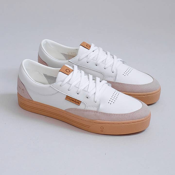 SALA CLUB WHITE COAST para venta al por mayor de COUPLE&PIE SL