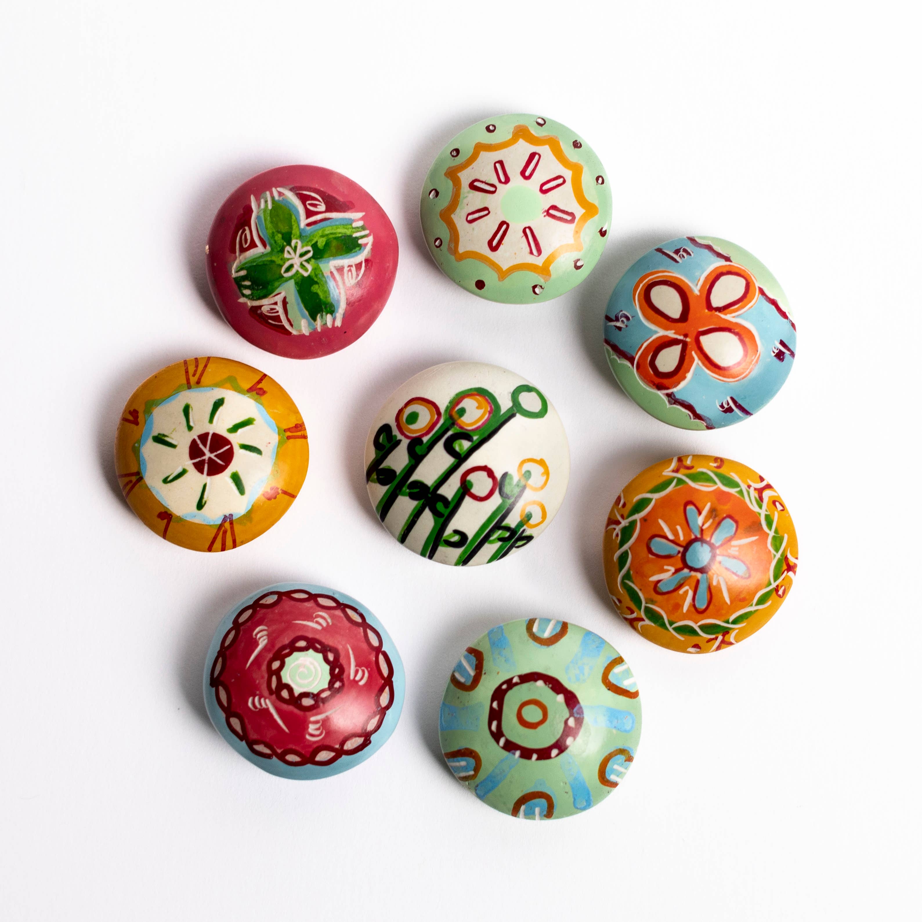 SchokoSchatz e.K. - Wholesale Chocolate Box - Chocolate treasure for favorite people -MIX- 18VE (vegan)10