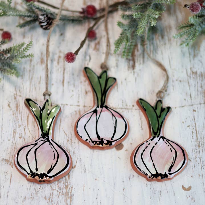 Gravesco Pottery - Wholesale Ornament - Holiday Ornament - Garlic