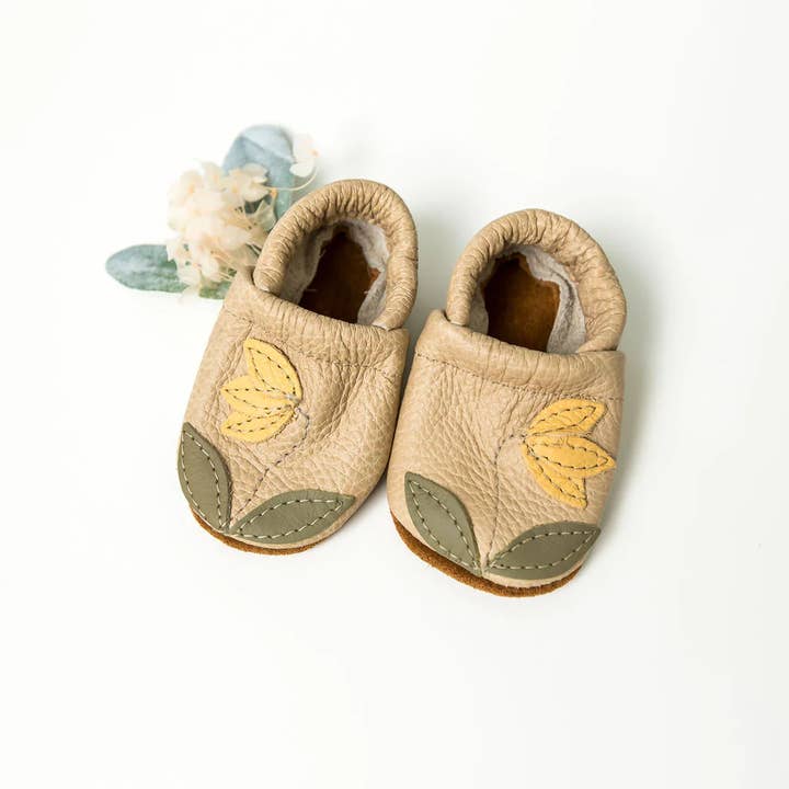 Starry Knight Design - Wholesale Moccasins - Kids - Yellowbell on Barley Leather Shoes Moccs Baby and Toddler11