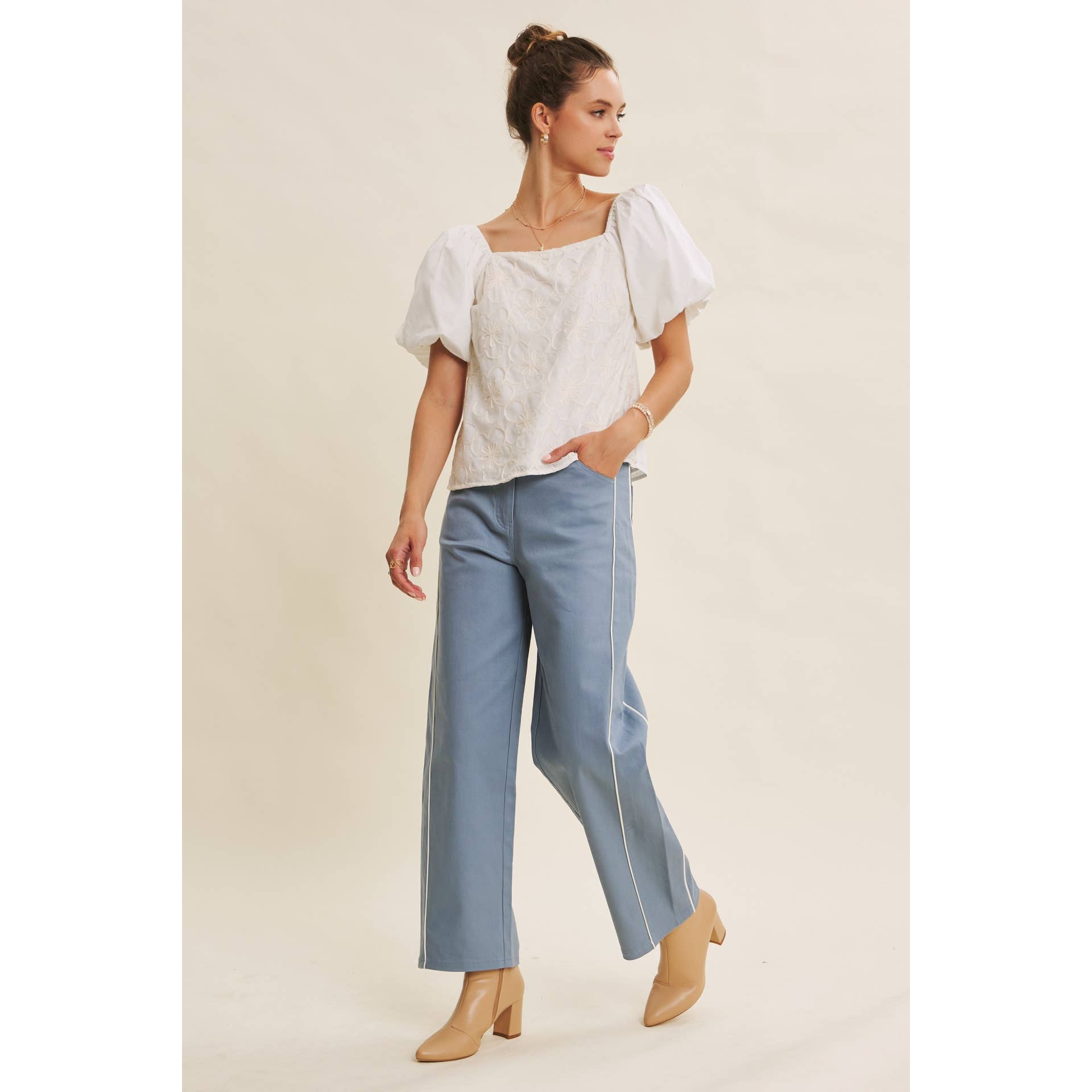 in february - Wholesale Pants - Women's - CLASSIC MEETS ELEVATED CAUSUAL PIPED TWILL BARREL-LEG PANTS5