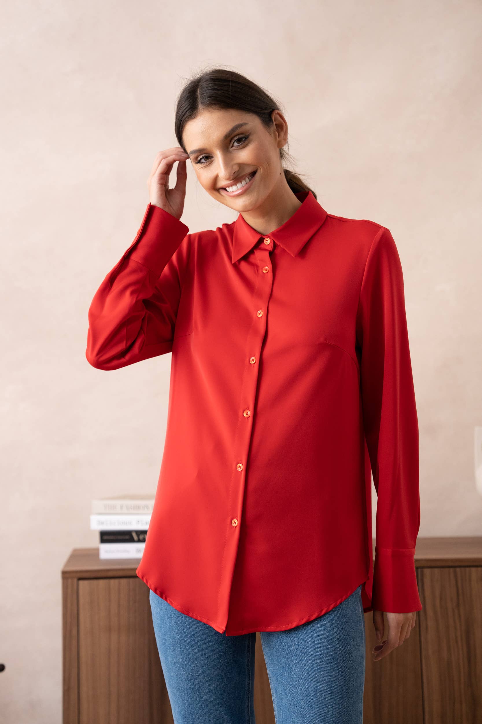 Attentif Paris - Wholesale Button Down Shirt - Women's - Satin shirt with classic notched collar48