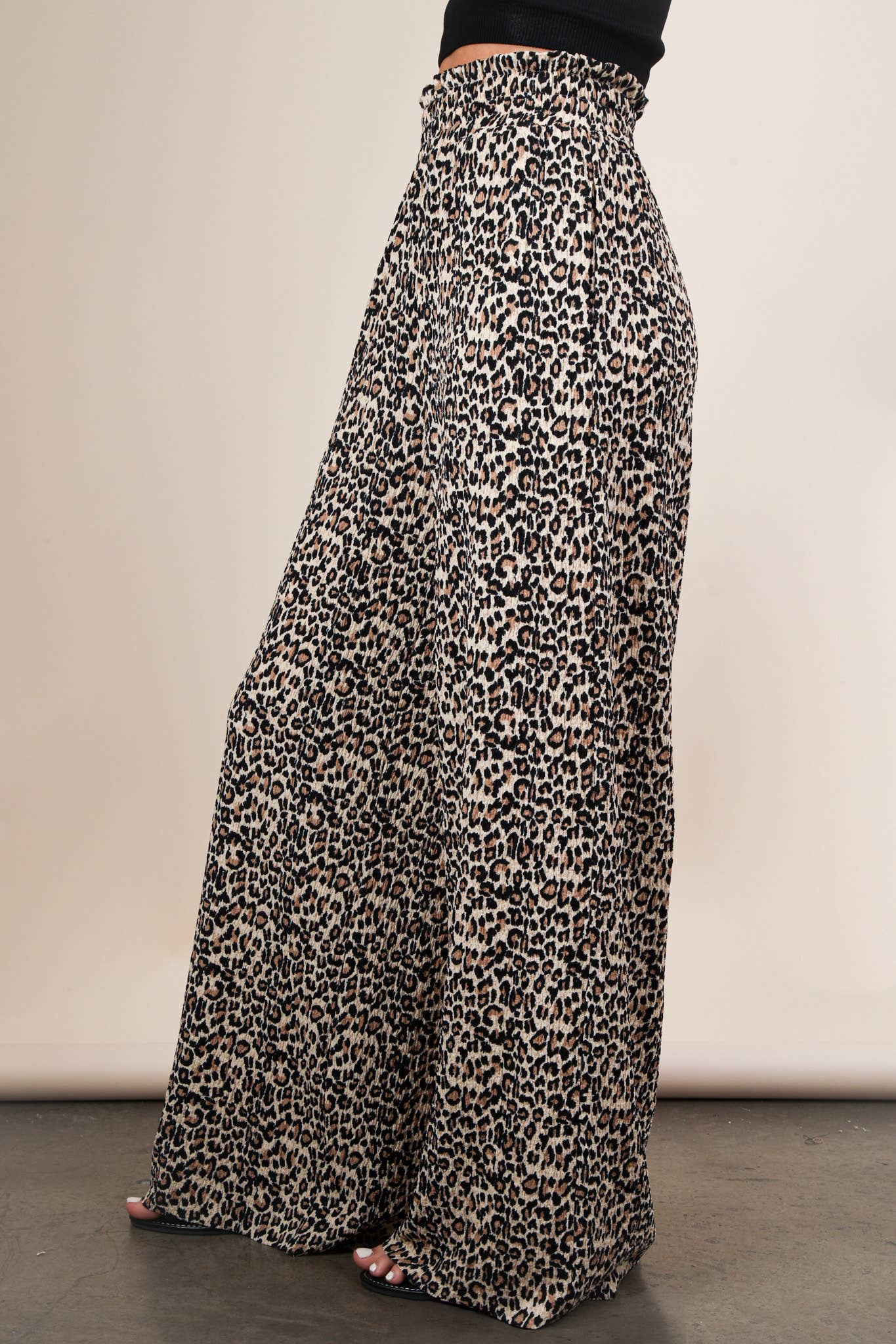 VERY J - Wholesale Pants - Women's - NP70826-Leopard Print & Solid Wide Leg Pleated Pants22