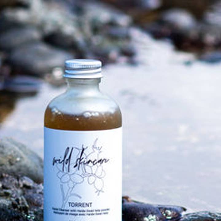 Torrent Gesichtsreiniger Coastal Collection für den Großhandel von Wild Skincare