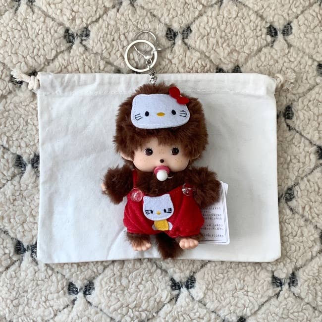 MOND HAUS – Engroshandel Nøglering - Dame – Fifi Baby Monkey Doll Nøglering – Kawaii Plys Taskevedhæng6