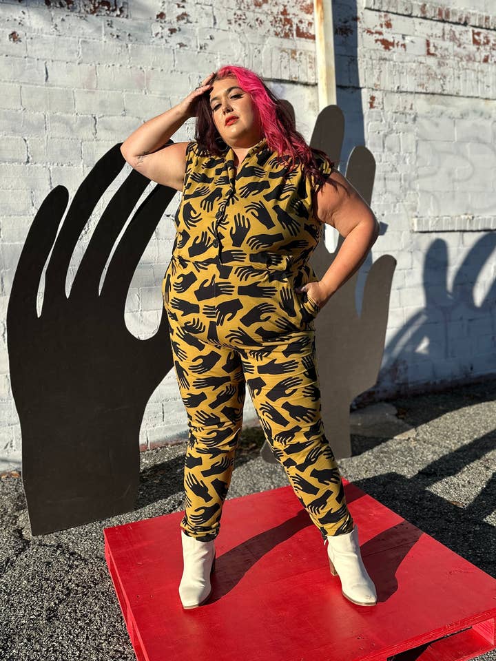 Magic Suit Hands for wholesale by Nooworks