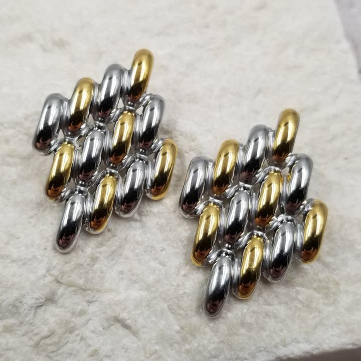 Geometric Focus Gathering Earrings for wholesale by Treasure Wholesale