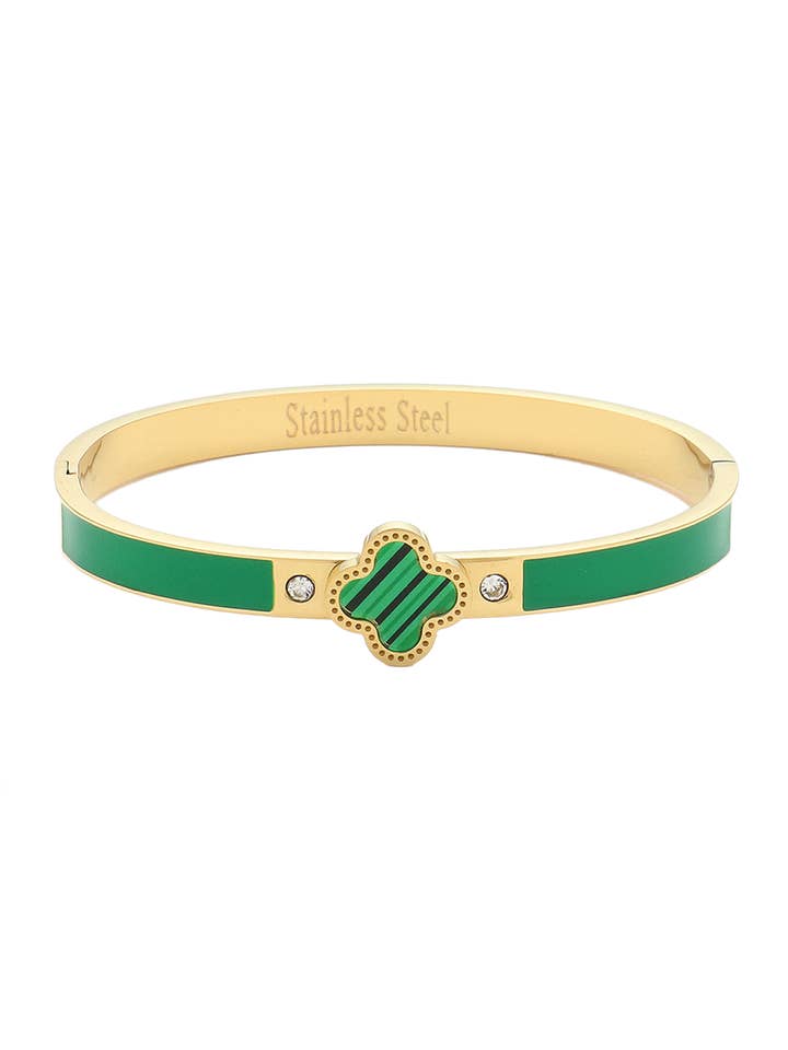 Enamel Clover Bangle Armband voor wholesale door Embellish Your Life