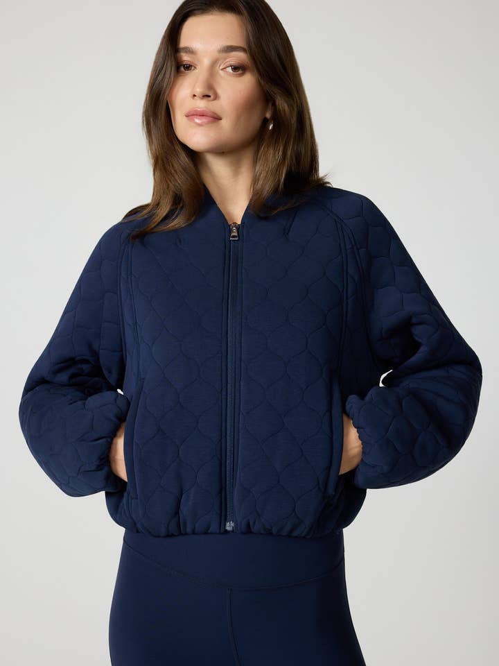 Veste matelassée Dreamweave™ - Blazer marine pour la vente par MPG