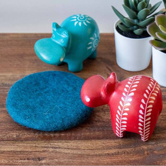 Global Crafts - Wholesale Decorative Figurine - 4" Large Soapstone Hippos