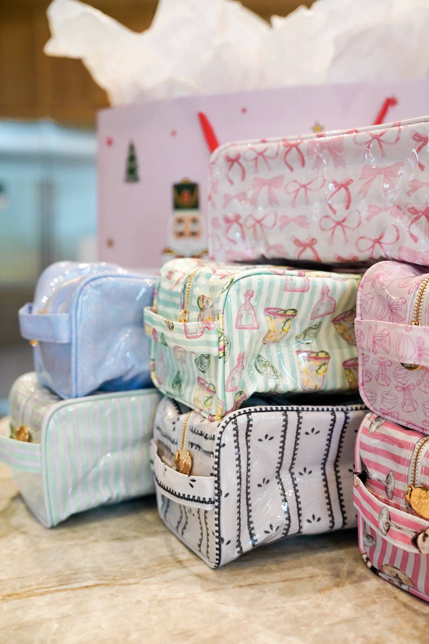 KENZKUSTOMZ - Wholesale Toiletry Bag - Women's - Clear Coat Toiletry Dopp Kit10