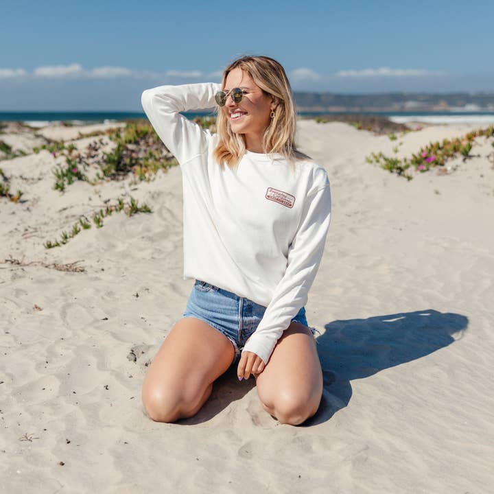 Everyday California - Wholesale Sweatshirt - Unisex - Surf Shop Crewneck - Everyday California Graphic Logo Crew