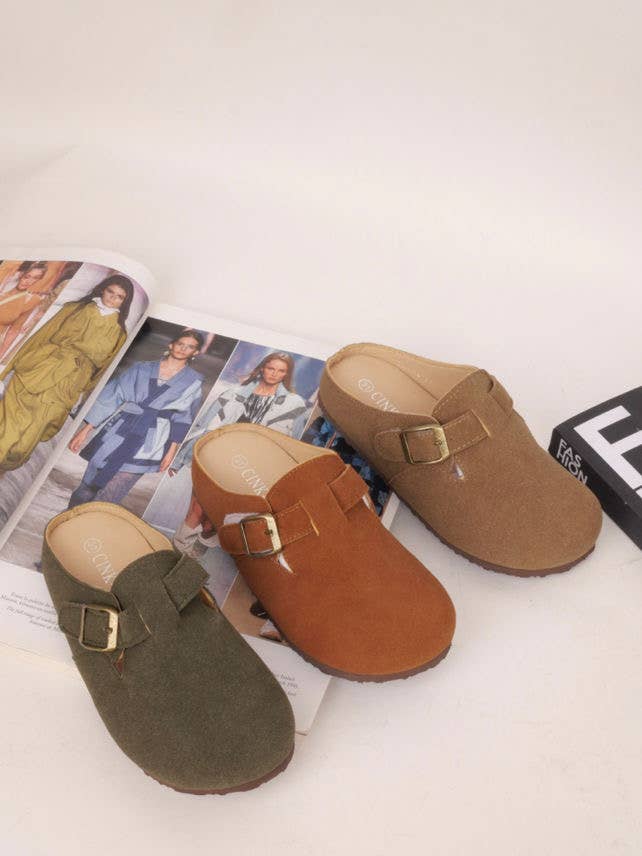 Children's mules in suede with adjustable buckle, XT2Q6-2 for wholesale by BELLICY / Cink-me