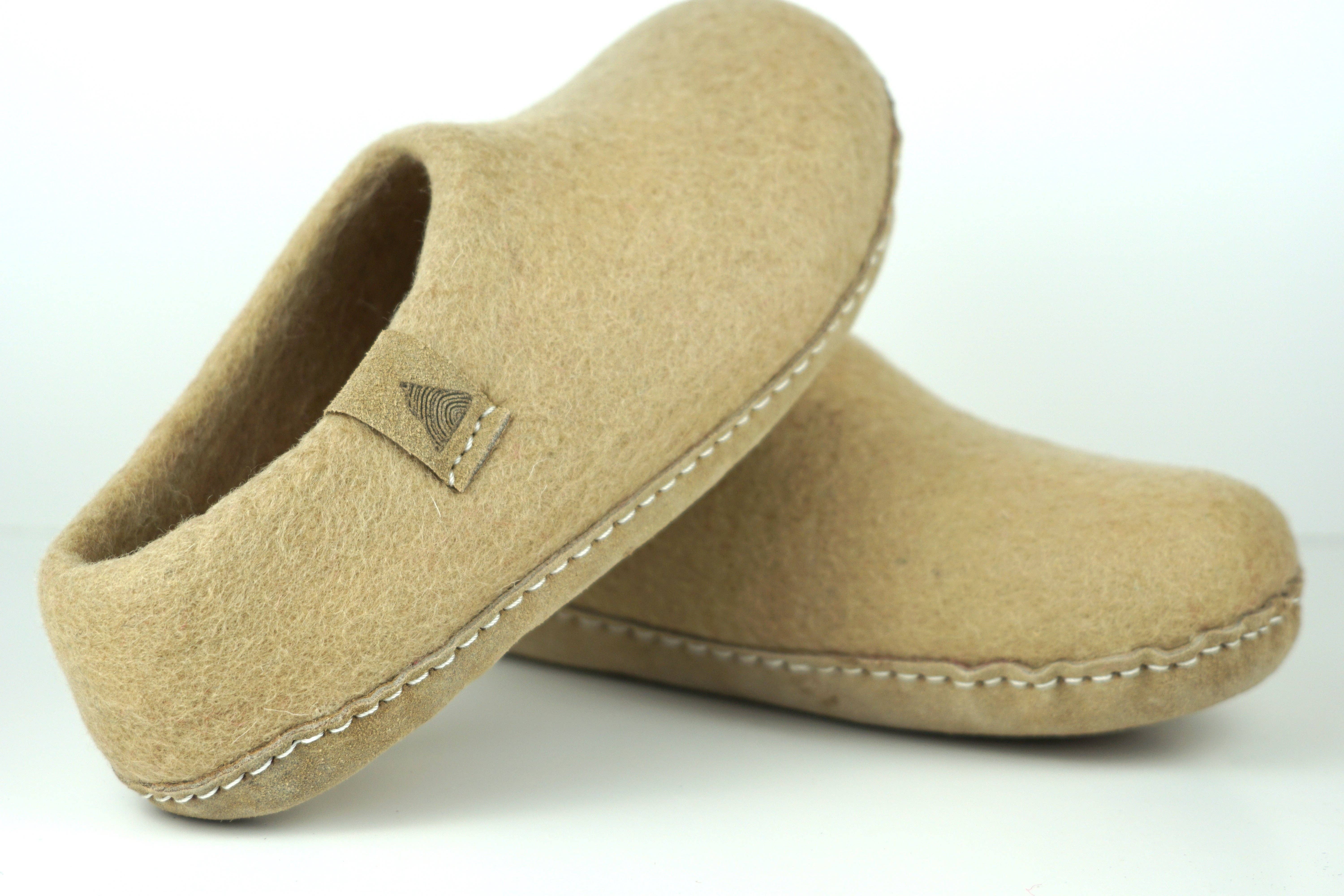 The Cottager - Vente Chaussons – unisexe - Crème d'Érable Shlips3