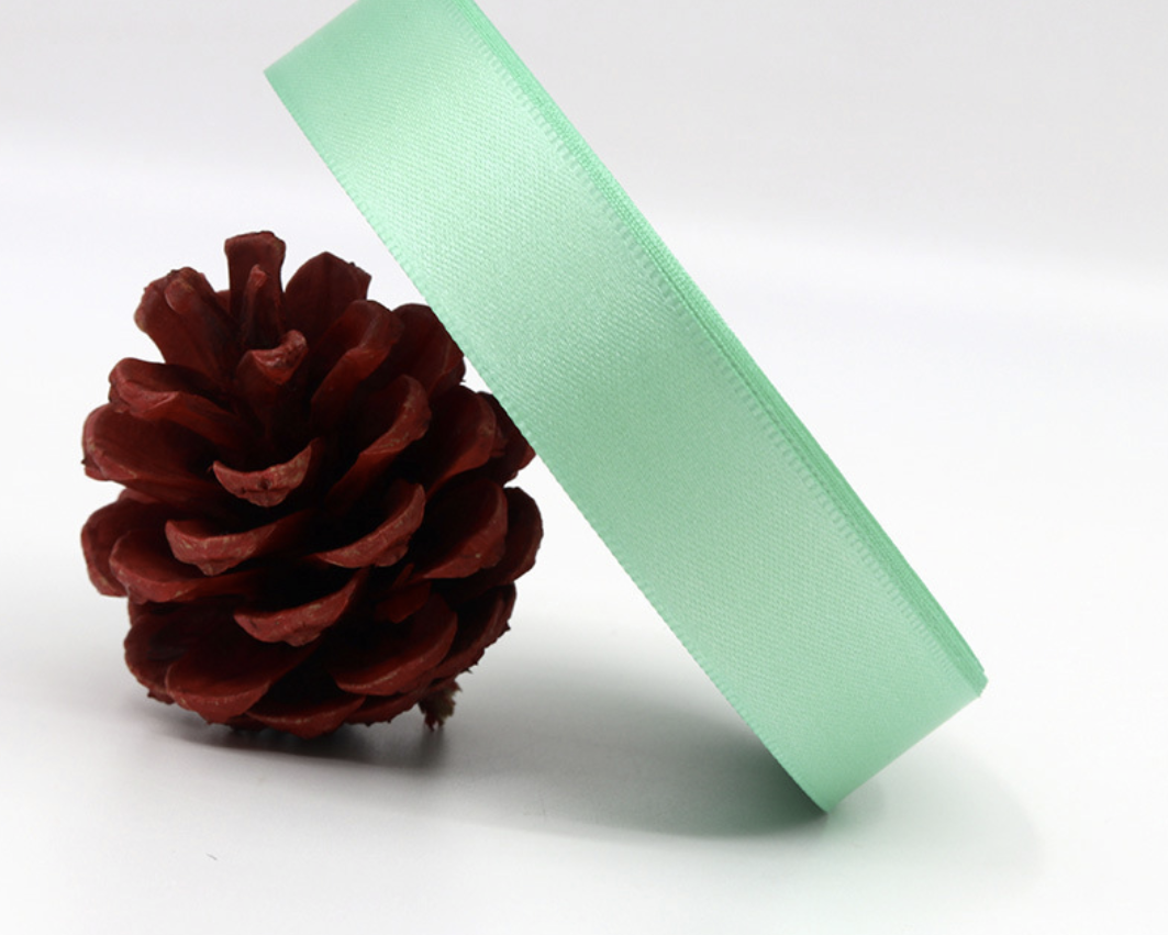 ByHome - Vente Ruban – emballage cadeau - Ruban large en polyester satiné à double couche, 4/5 x 100 mètres6