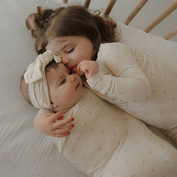 Forever French Baby - Wholesale Swaddle - Baby - Bamboo Swaddle | Lucy1