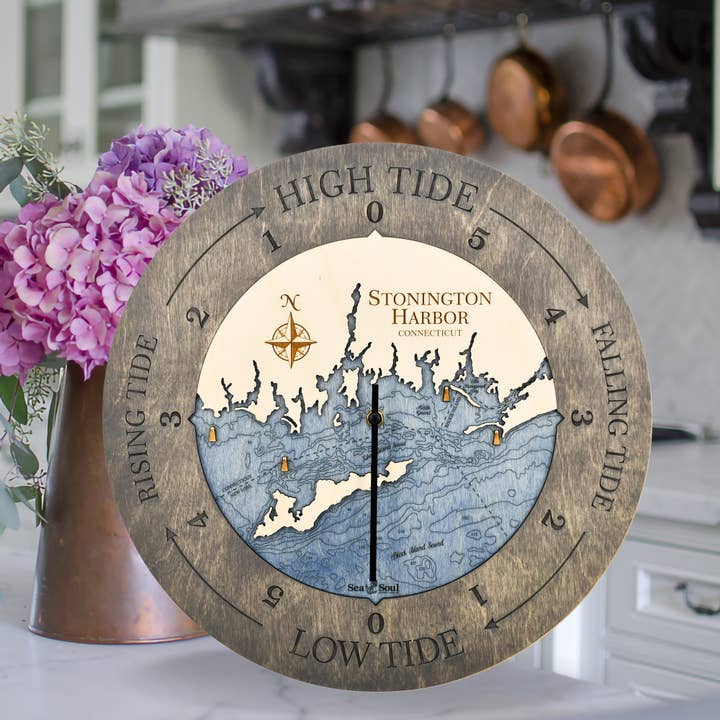 Relógio de Marés Náutico de Madeira do Porto de Stonington - 2 Tamanhos por atacado de Sea & Soul Nautical Chart Art