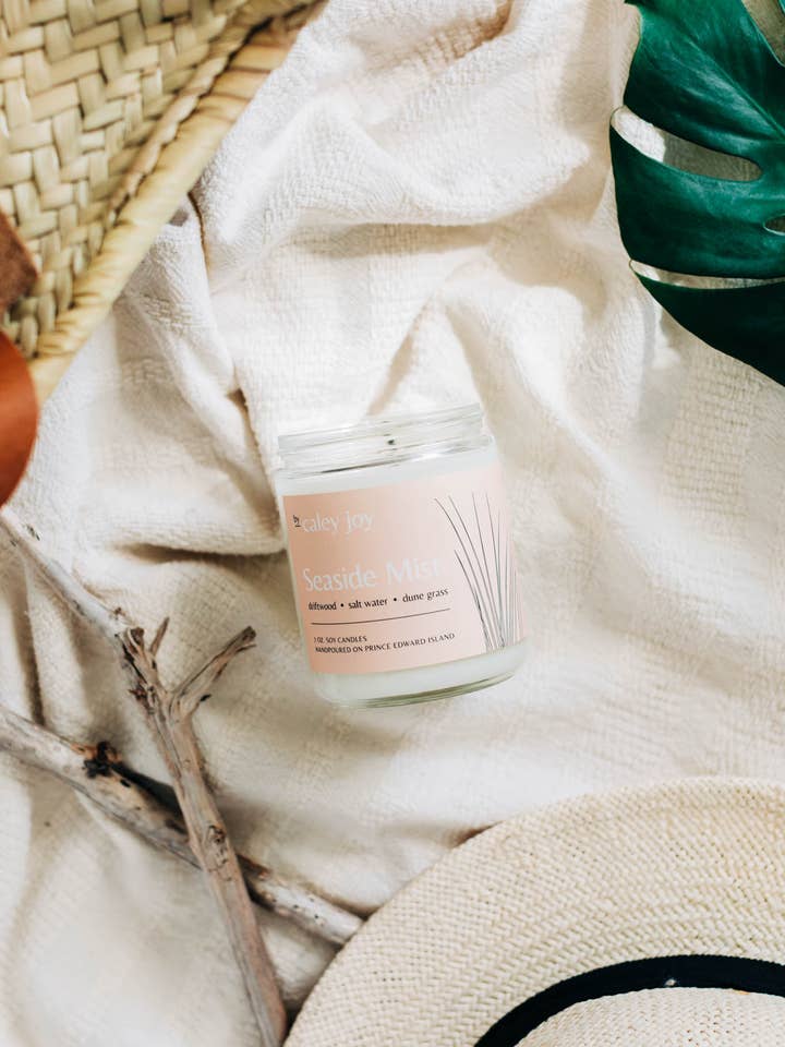 Seaside Mist | Candele fatte a mano per la vendita all'ingrosso da parte di By Caley Joy