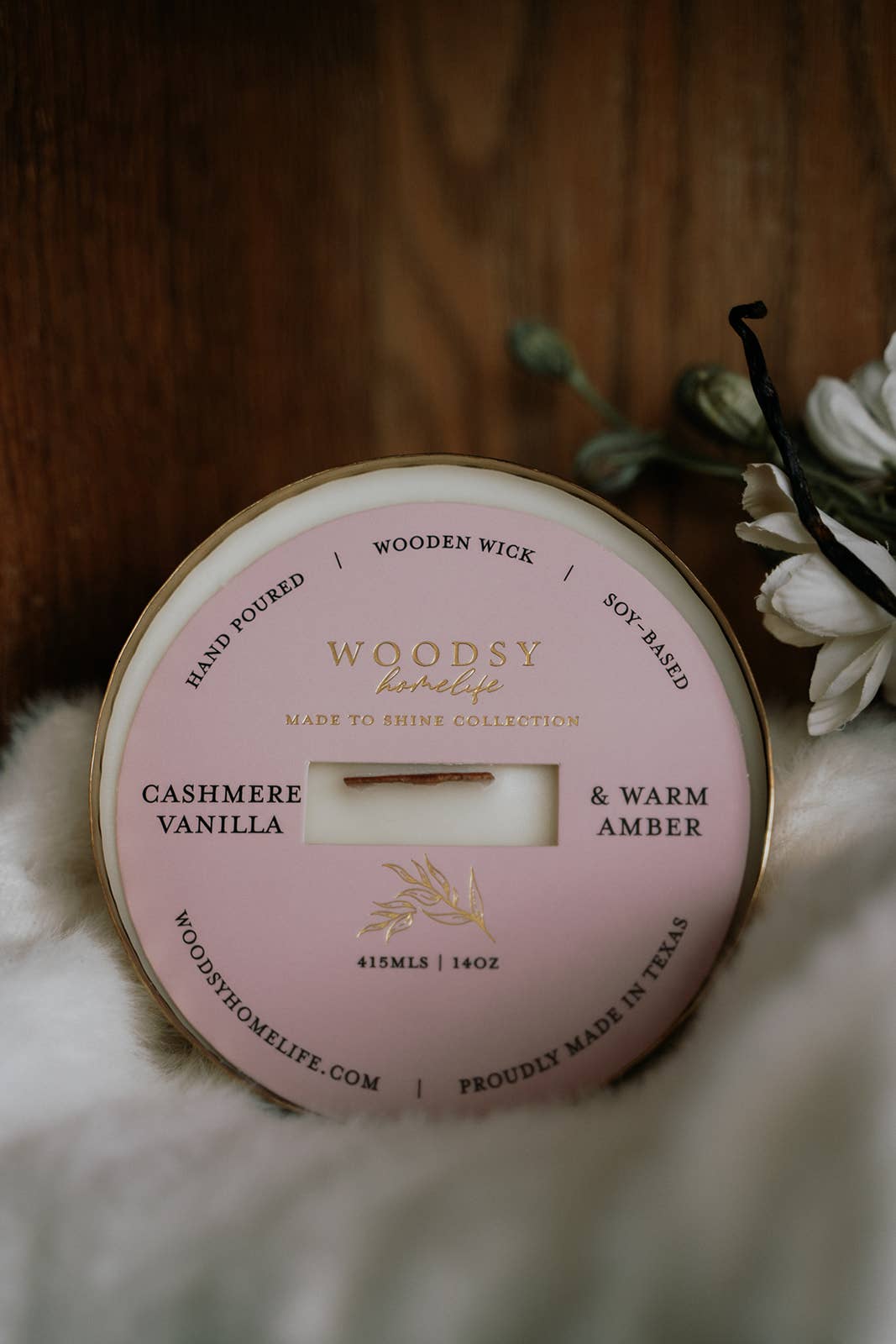 Woodsy Homelife - Vente Bougie en bocal - Collection de bols en laiton pour l'hiver et les fêtes - 14 oz /Soy/Woodwick