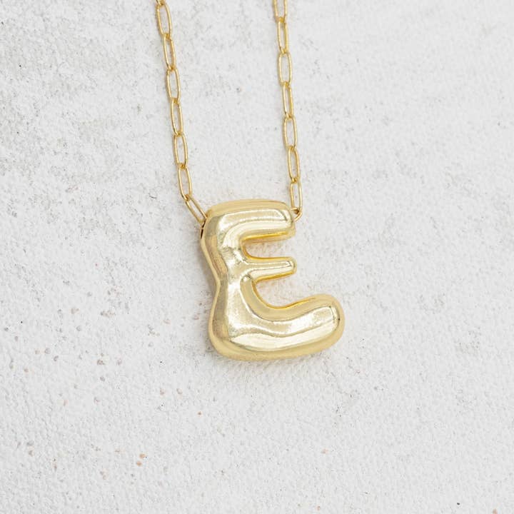 EMERSON & OLIVER - Wholesale Pendant/Charm Necklace - Gold Bubble Letter Necklace6