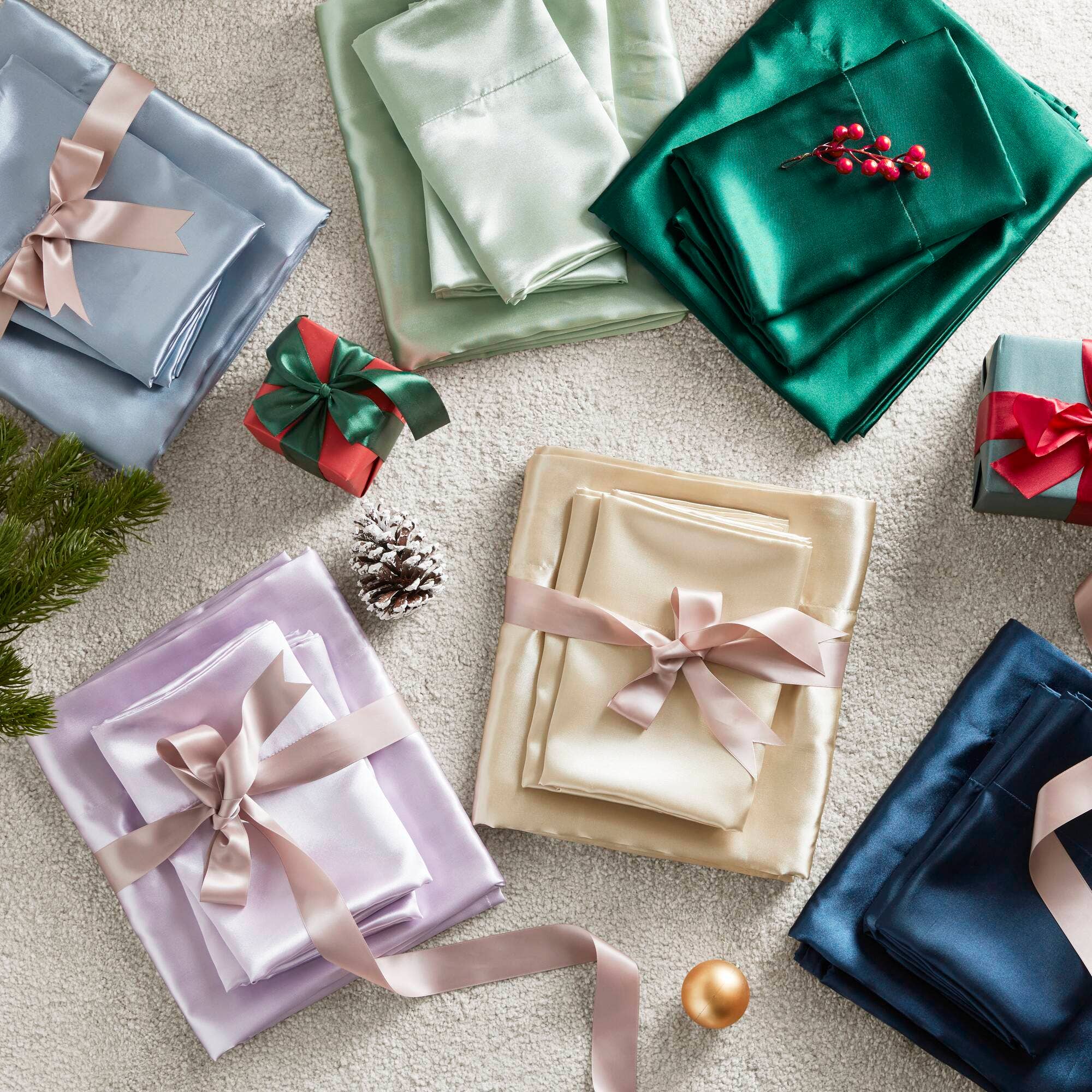 Olliix - Wholesale Sheet Set - Luxury Satin 6-Piece Sheet Set, Blush Pink22