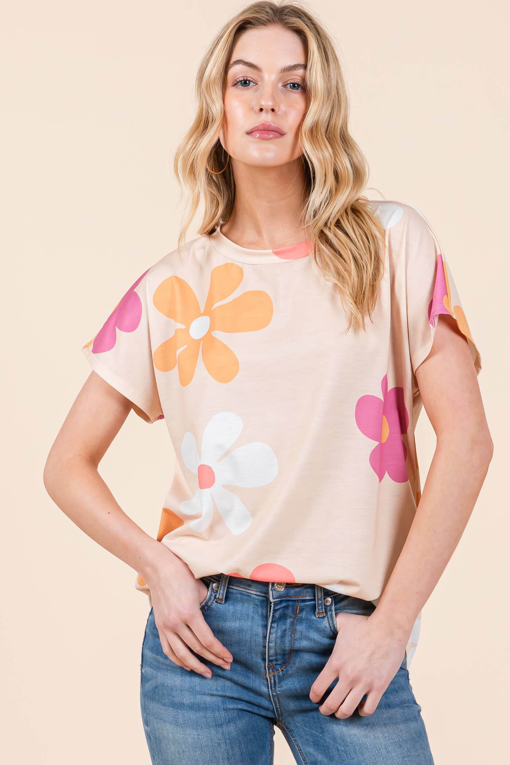 BOMBOM - Wholesale T-Shirt - Women's - TA2192 Boho Floral Print Tee5