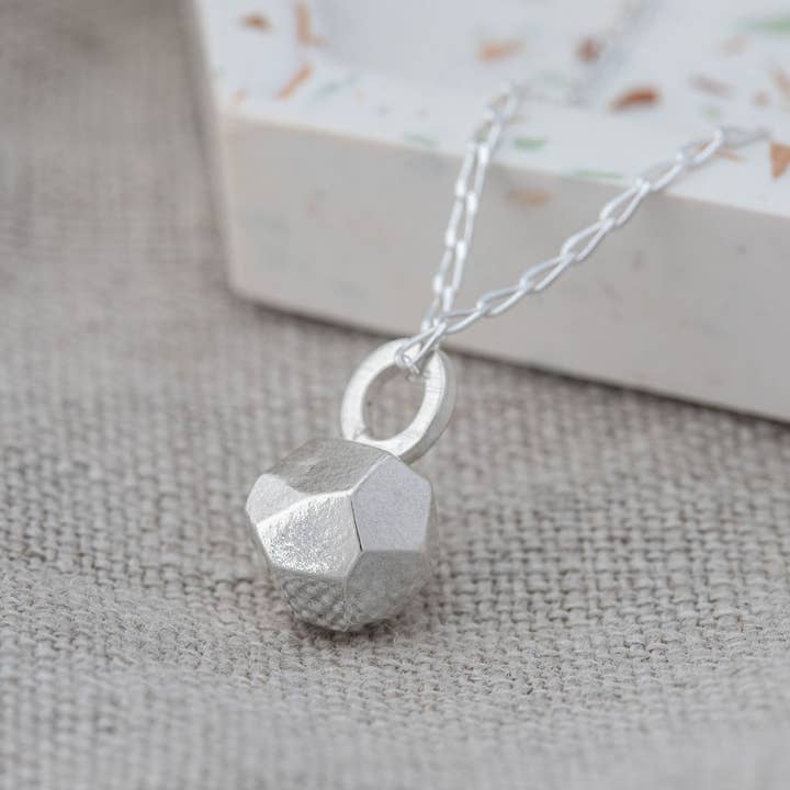 Meteorite necklace, silver for wholesale by Elin Horgan Jewellery
