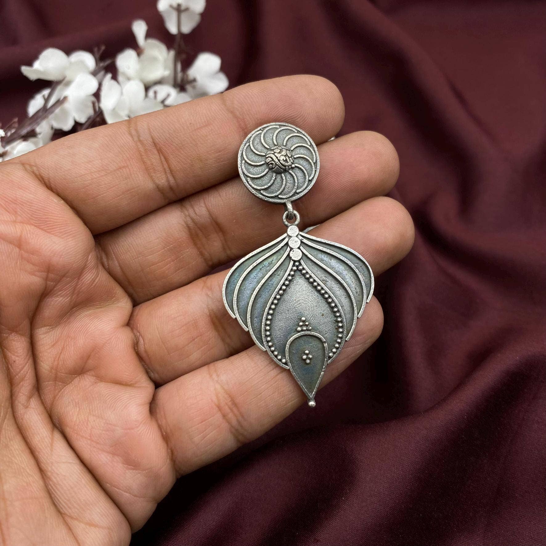 Quirky Fashions - Vente Parures de bijoux - Ensemble de boucles d'oreilles Jhumka en argent, œil protecteur, paon et perles2