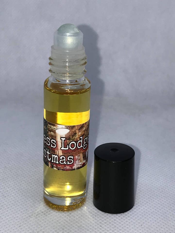 Rouleau à enrouler Wilderness Lodge Christmas 10 ml pour la vente par Familiar Fragrances