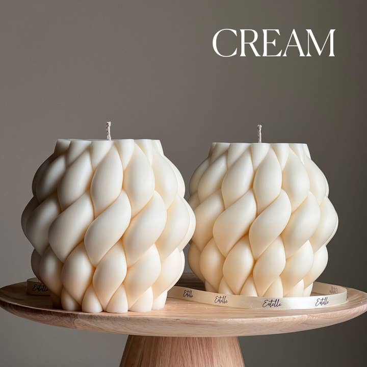 Estelle Studio - Wholesale Novelty Candle - Large Swirl Knot Soy Candle | Trendy Minimalist Pillar Candle2