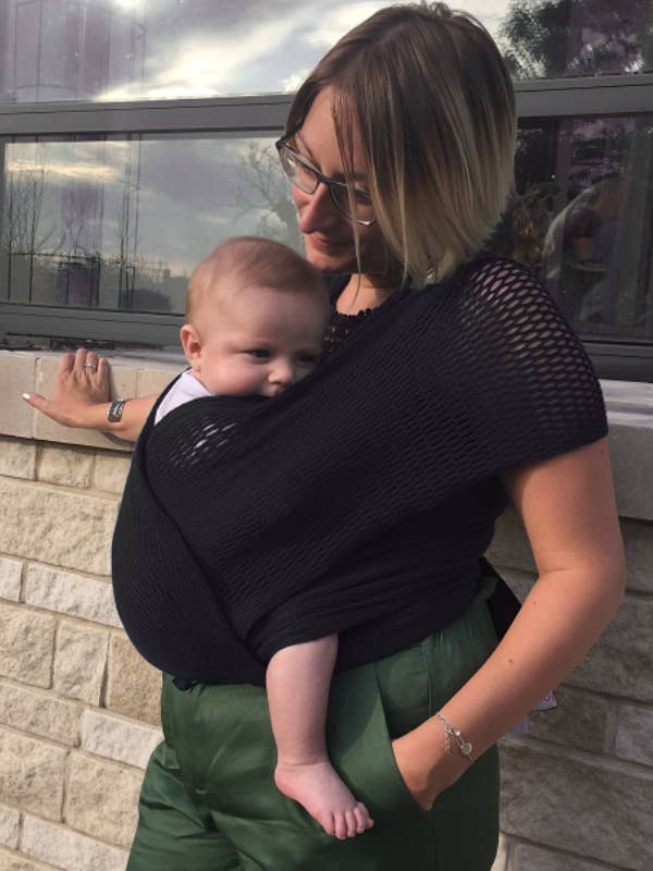 Mesh wrap Noir for wholesale by Filt1860