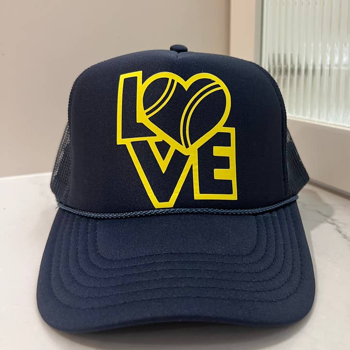 Chapéu Tênis Amor Trucker por atacado de OC trading co